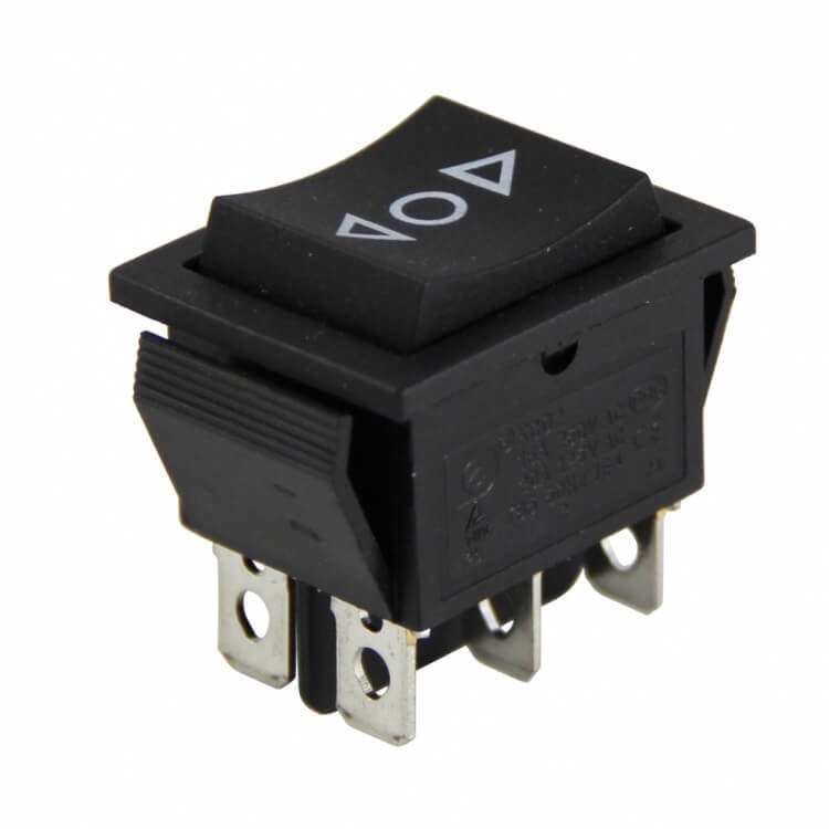 IC111 GENİŞ IŞIKSIZ ANAHTAR ON-OFF-ON 6P OK'LU YAYLI