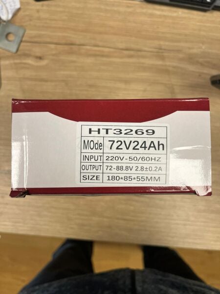 72V 24Ah Elektrikli Bisiklet Şarj Aleti 6 Akülü Uyumlu Hızlı Şarj Cihazı LED Göstergeli E-Bike Adaptör
